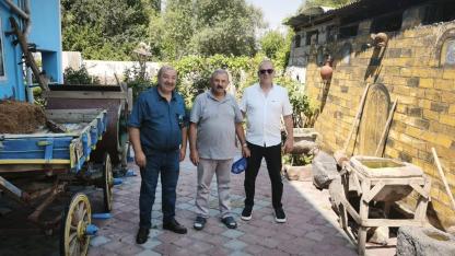 Kadıköy'den Karakoyunlu'ya 1600 Kilometrelik Vefa Ziyareti