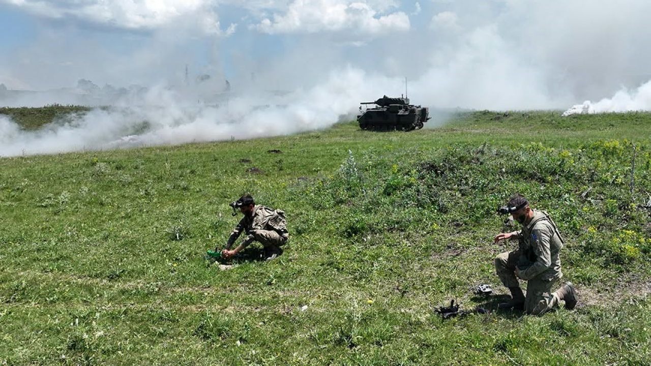 Kars’ta Mehmetçikten Başarılı Taktik İntikal ve Tesadüf Muharebesi Eğitimi