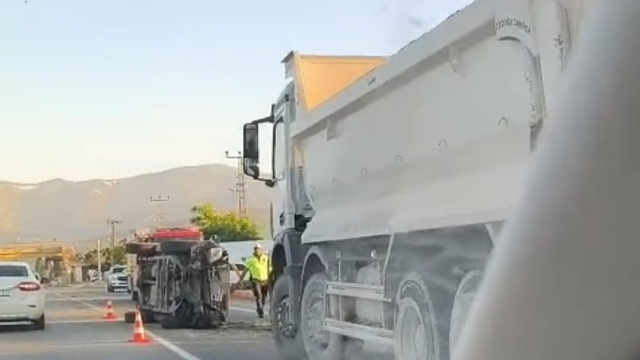 Muş’ta İl Özel İdaresi Aracı Takla Attı: 1 Yaralı