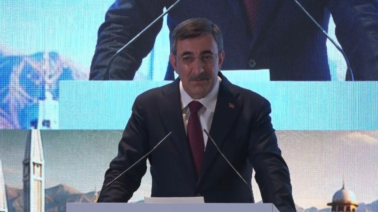 Türkiye ile Pakistan arasında 5 milyar dolarlık ticaret hedefi