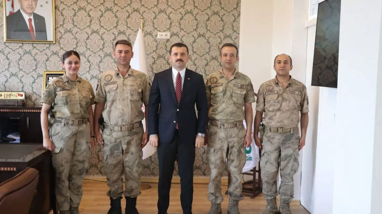 Tutak Kaymakamı Ahmet Coşkun’dan Tayini Çıkan Jandarma Personeline Veda