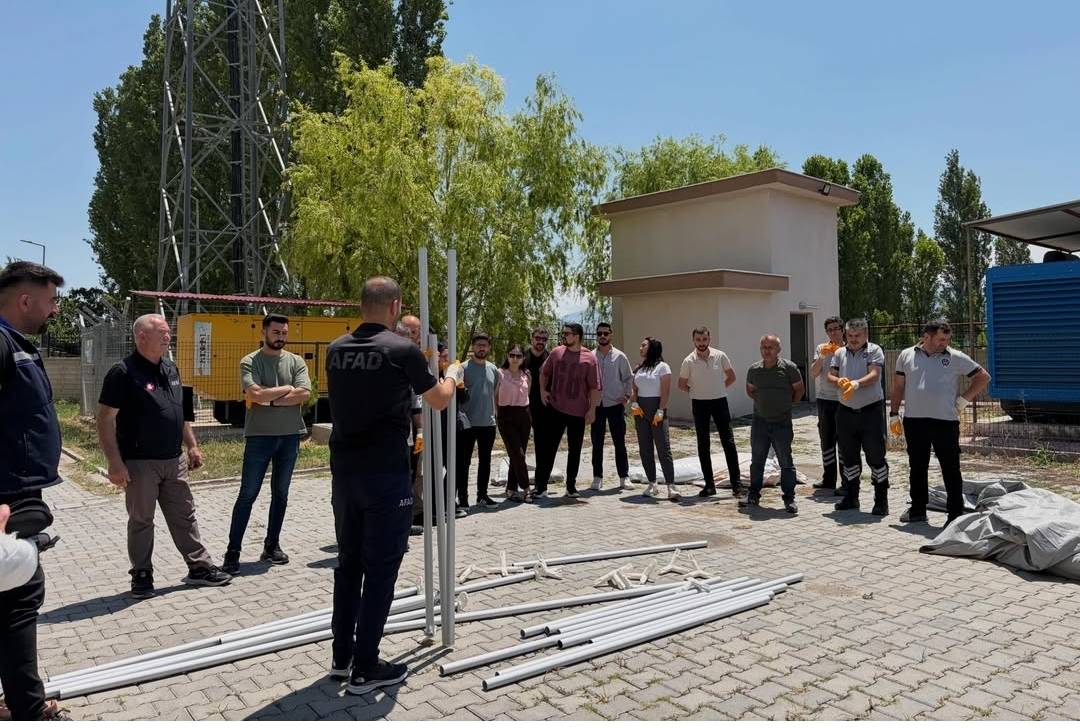 Iğdır'da Afete Hazırlık: Çadır Kent Kurma Eğitimi Yapıldı