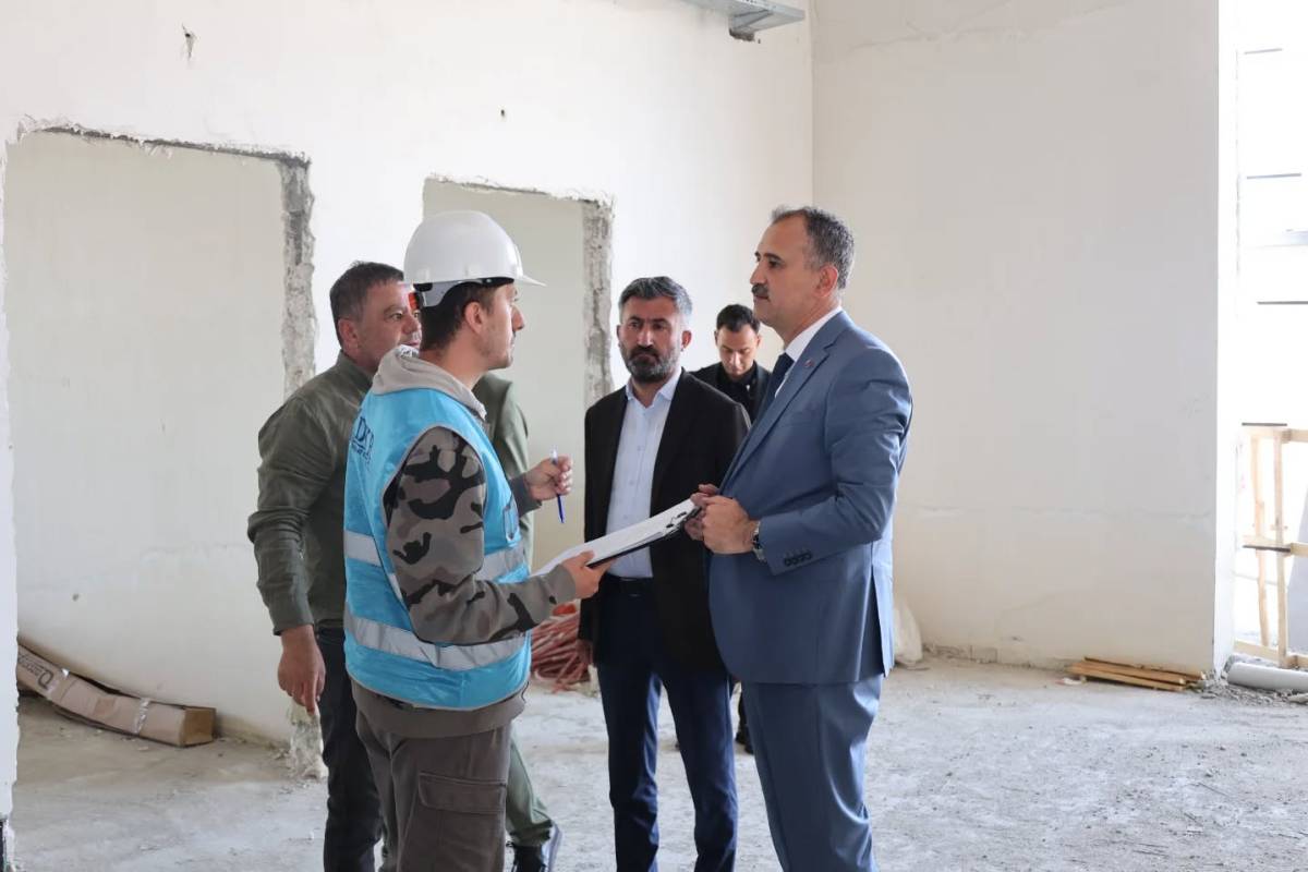 270 Yataklı Ağrı Kadın Doğum ve Çocuk Hastanesi Yükseliyor