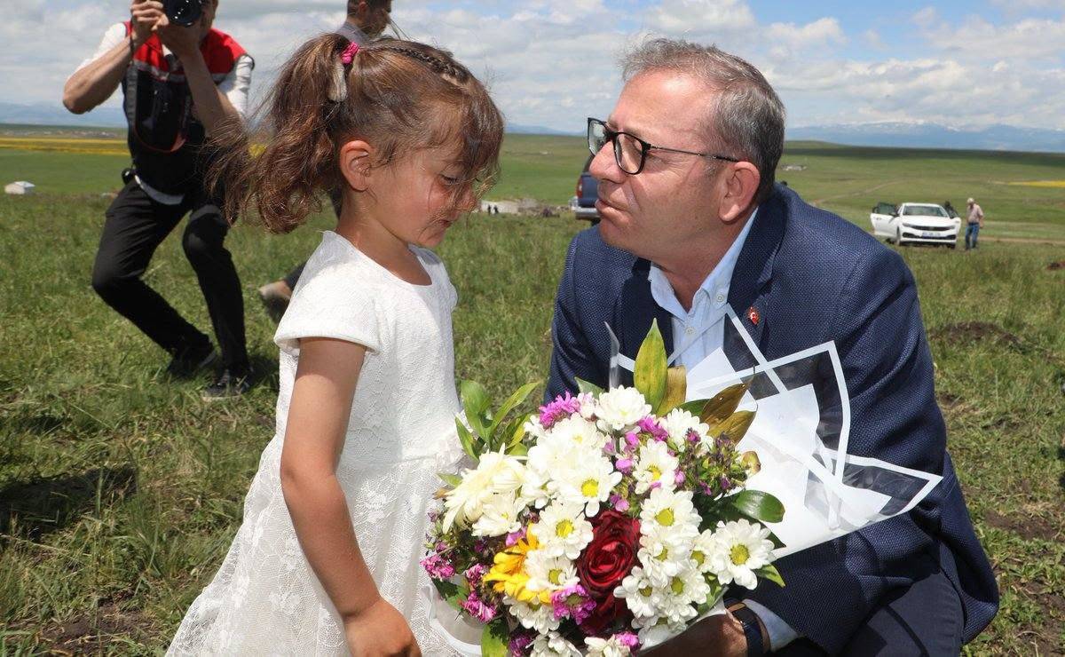 Kars'ta Mera Projesi Açıldı: Hayvancılığa Dev Yatırım
